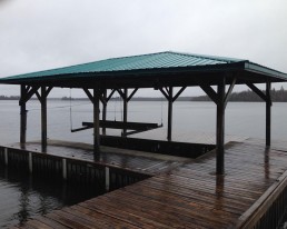 Covered boathouse